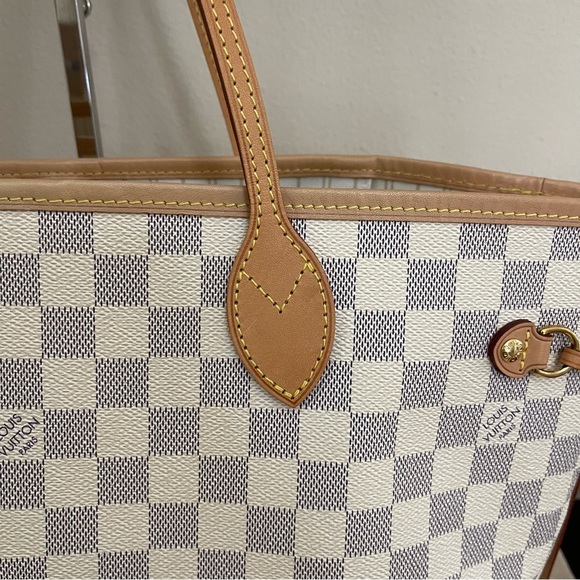 Louis Vuitton Neverfull MM Damier Azur - Picture 5 of 16